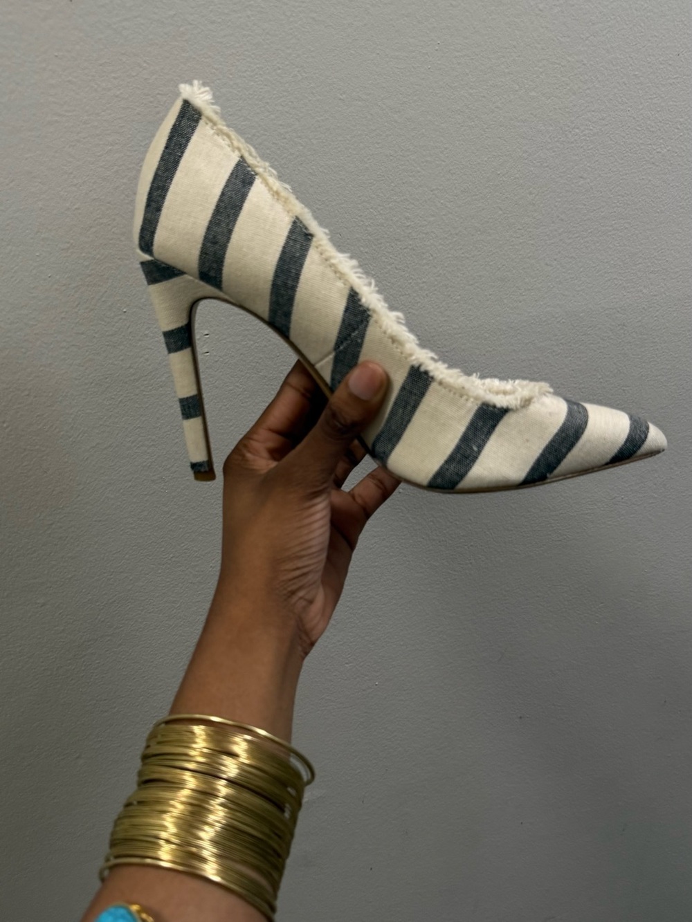 Striped Pointed-Toe Stiletto Pump in Cream and Gray